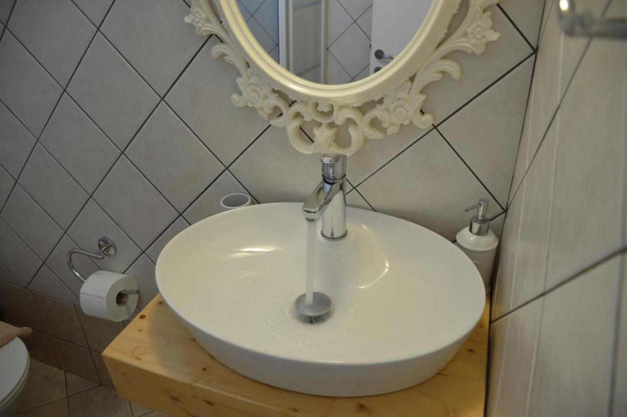 Cute Studio In Milos Tripiti Exteriör bild